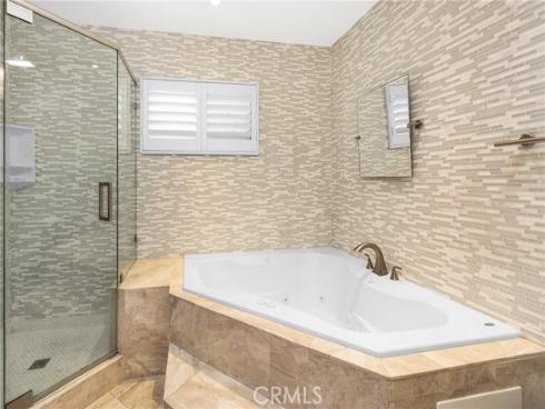 401 Holmwood Drive, Newport Beach, CA