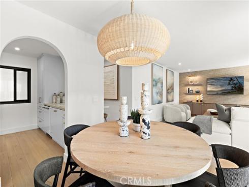 600 E Oceanfront 1A , Newport Beach, CA