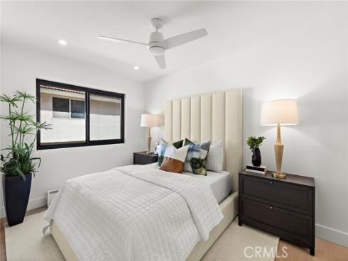 600 E Oceanfront 1A , Newport Beach, CA