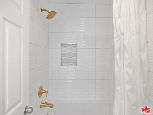 229 Villa Point Drive, Newport Beach, CA