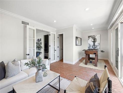 209 E. Bayfront , Newport Beach, CA