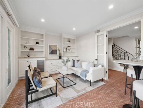 209 E. Bayfront , Newport Beach, CA