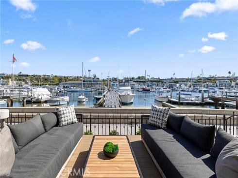 209  E. Bayfront  , Newport Beach, CA