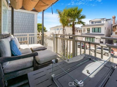 523 W Balboa Boulevard, Newport Beach, CA