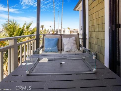 523 W Balboa Boulevard, Newport Beach, CA