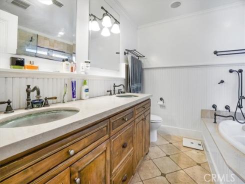 523 W Balboa Boulevard, Newport Beach, CA