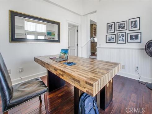 523 W Balboa Boulevard, Newport Beach, CA