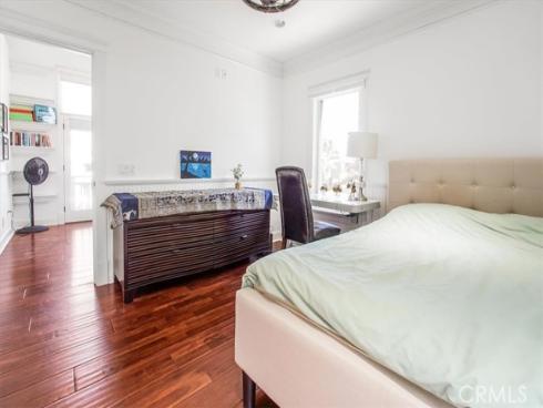 523 W Balboa Boulevard, Newport Beach, CA