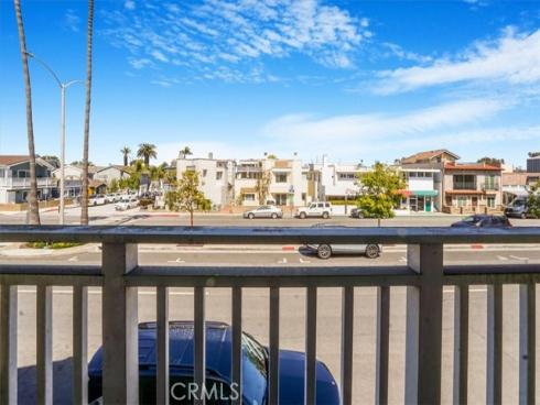 523 W Balboa Boulevard, Newport Beach, CA