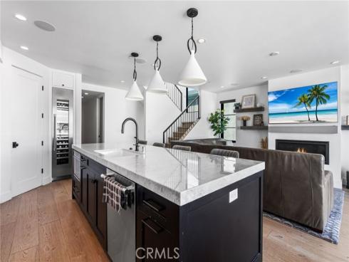 110 30th Street, Newport Beach, CA