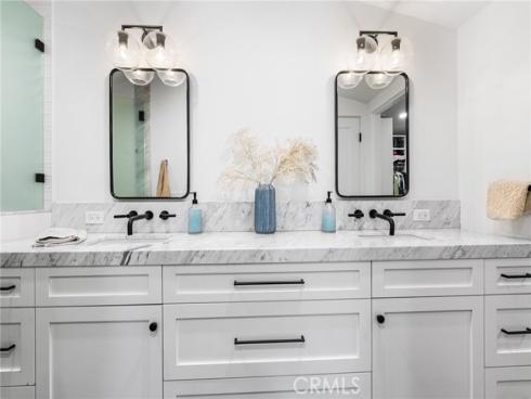 110 30th Street, Newport Beach, CA