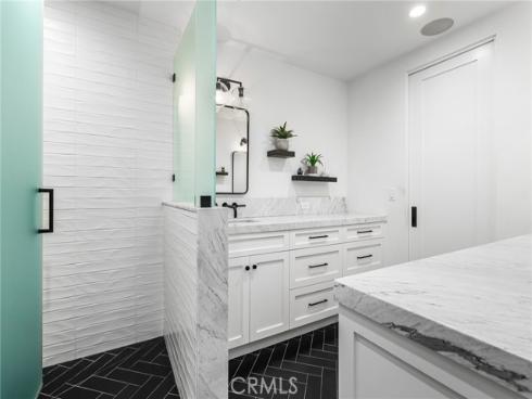 110 30th Street, Newport Beach, CA