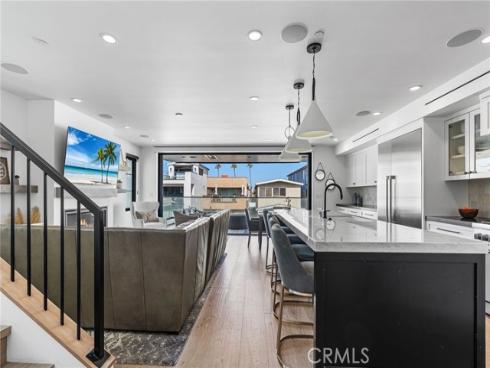 110 30th Street, Newport Beach, CA