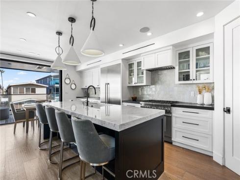 110 30th Street, Newport Beach, CA