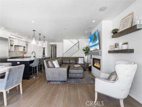 110 30th Street, Newport Beach, CA