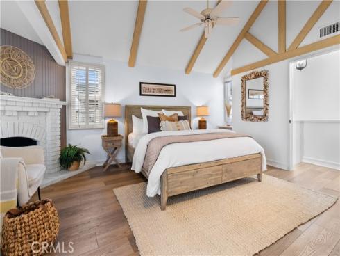 211 Pearl Avenue, Newport Beach, CA