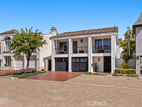7 Linda Isle , Newport Beach, CA