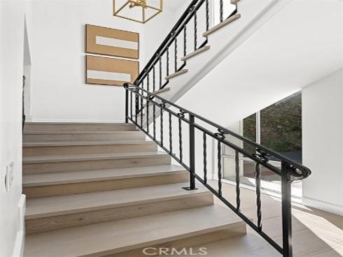 7 Linda Isle , Newport Beach, CA