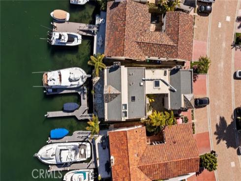 7 Linda Isle , Newport Beach, CA