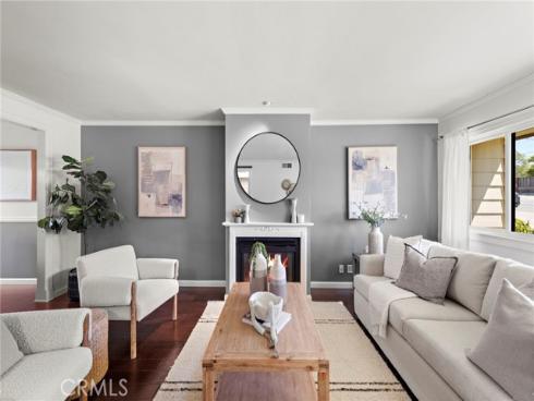 17 Latitude Court, Newport Beach, CA