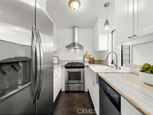 17 Latitude Court, Newport Beach, CA