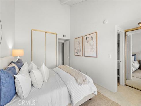 17 Latitude Court, Newport Beach, CA