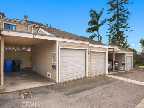 17 Latitude Court, Newport Beach, CA