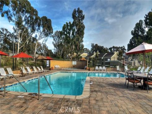 17 Latitude Court, Newport Beach, CA