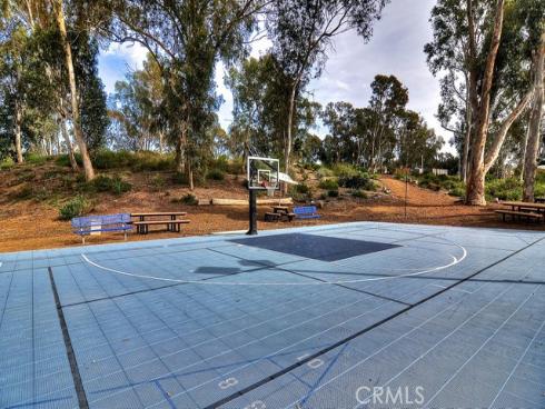 17  Latitude   Court, Newport Beach, CA