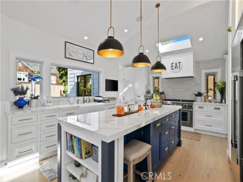 1954 Port Locksleigh Place, Newport Beach, CA