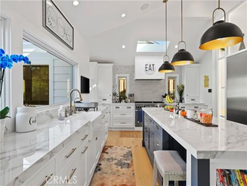 1954 Port Locksleigh Place, Newport Beach, CA