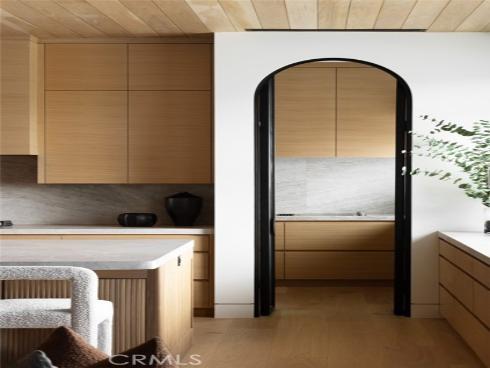 2100  Windward Ln  , Newport Beach, CA