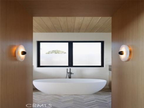 2100  Windward Ln  , Newport Beach, CA