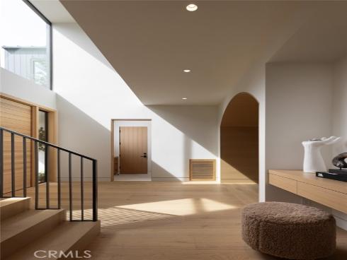 2100  Windward Ln  , Newport Beach, CA