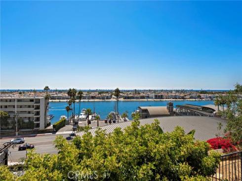 1701 Kings Road , Newport Beach, CA