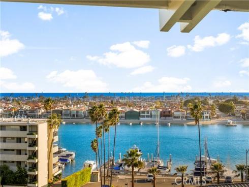 1701 Kings Road , Newport Beach, CA