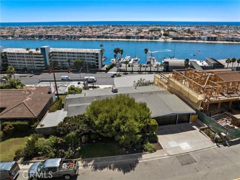 1701 Kings Road , Newport Beach, CA