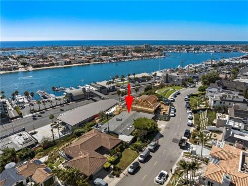 1701 Kings Road , Newport Beach, CA