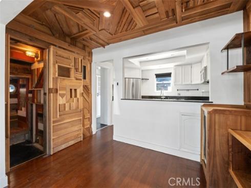 210 39th Street, Newport Beach, CA