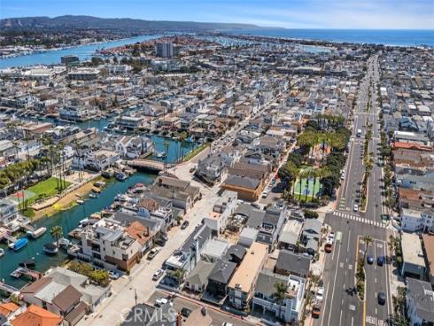 210 39th Street, Newport Beach, CA