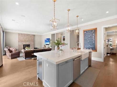 430 Aliso Avenue, Newport Beach, CA