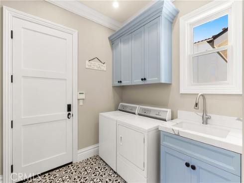 430 Aliso Avenue, Newport Beach, CA