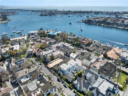 2602 Circle Drive, Newport Beach, CA