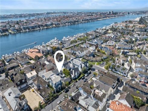 2602  Circle   Drive, Newport Beach, CA