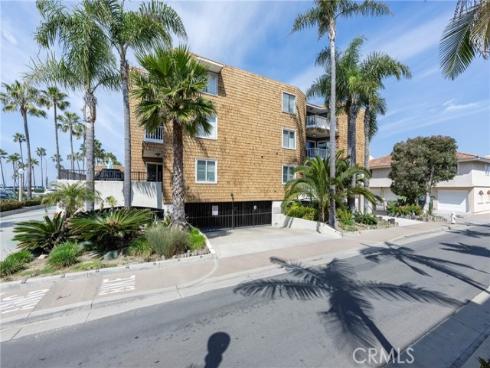 600 E Oceanfront 1D , Newport Beach, CA