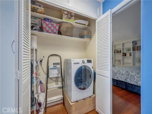 600 E Oceanfront 1D , Newport Beach, CA