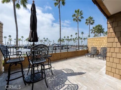 600 E Oceanfront 1D , Newport Beach, CA