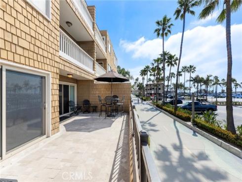 600 E Oceanfront 1D , Newport Beach, CA