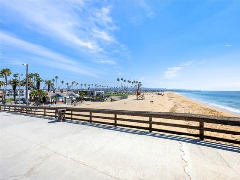 600 E Oceanfront 1D , Newport Beach, CA
