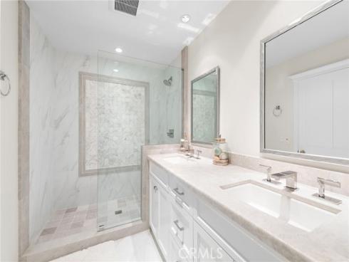 10  Rue Grand Ducal  , Newport Beach, CA